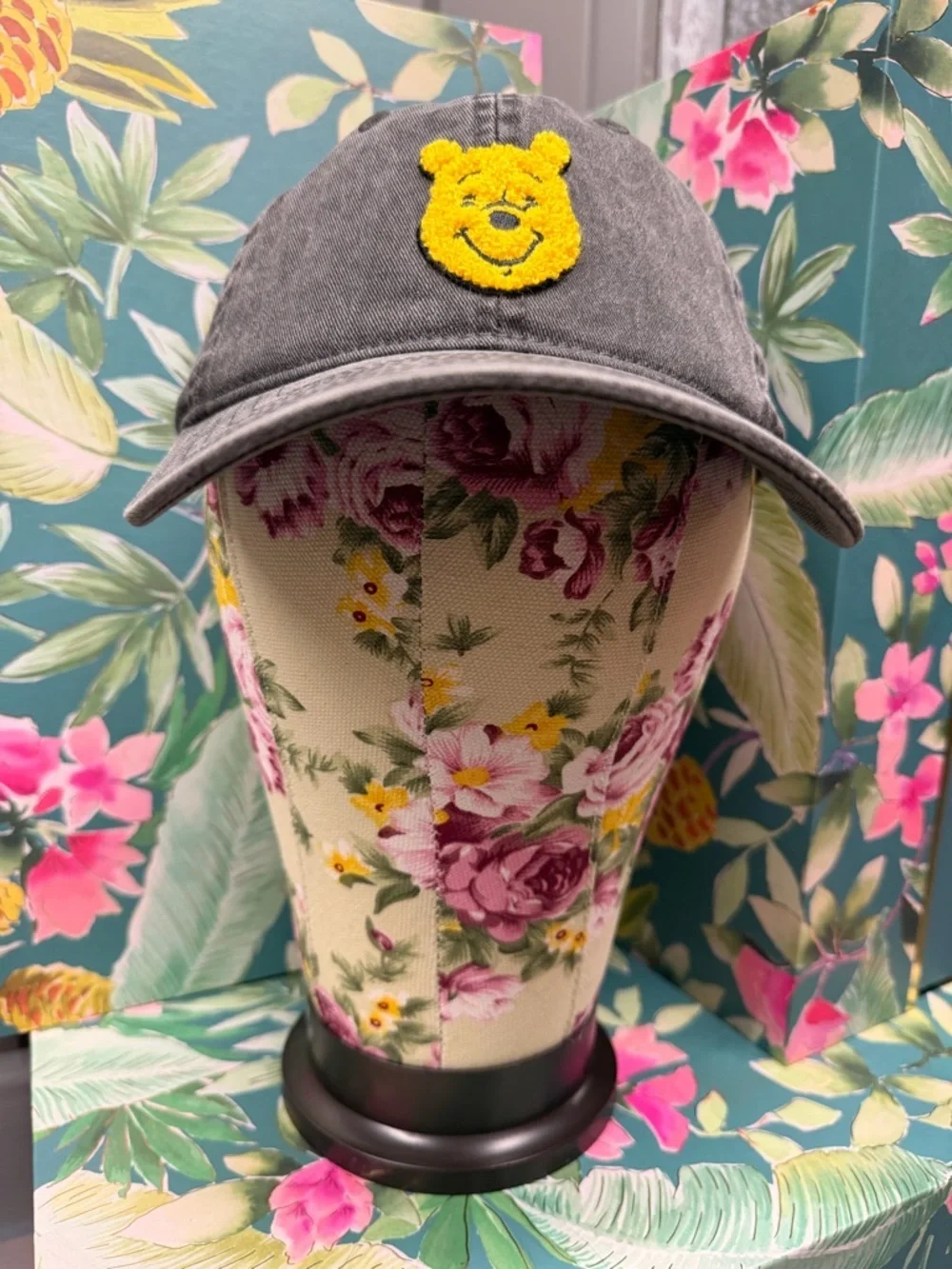 Disney Winnie the Pooh Baseball Cap Adult Size NWT